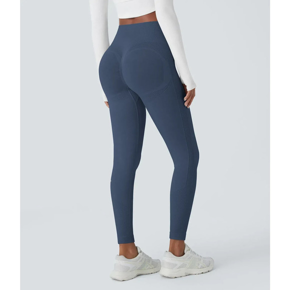 HALARA Pants - NWOT SeamlessFlow HighWaisted TummyControl 7/8 ButtLifting Yoga Leggings - Small